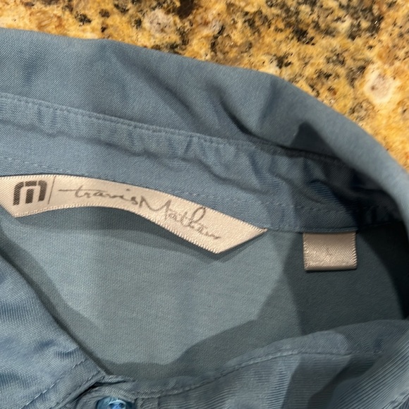 Travis Mathew polo - Size L - Picture 3 of 4